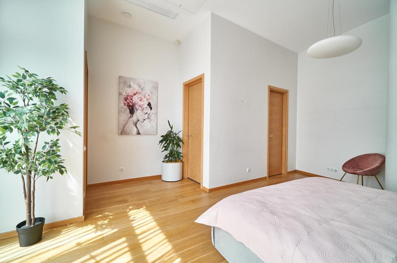 Alexander Apartment Riga Extérieur photo